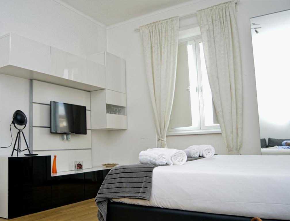 Blue Star Luxury Apartment San Giovanni - Colosseo Рим Экстерьер фото